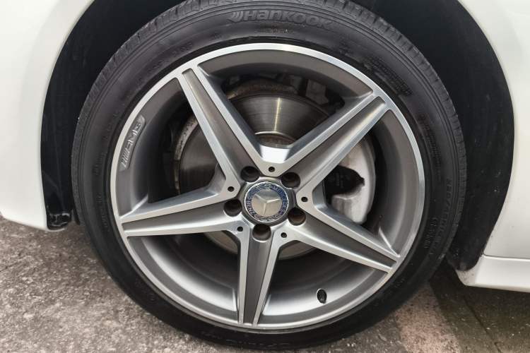 Used Mercedes-Benz C-Class 2015 C 260 L Sport Edition