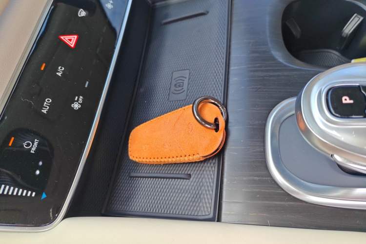 Used VOYAH Dream 2022 0-Carbon Edition Dream+ Smart Enjoyment Package 475 km
