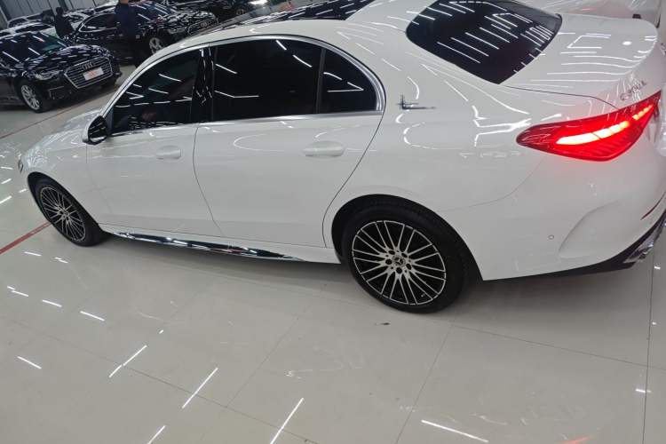 Used Mercedes-Benz C-Class 2024 Second Facelift C 260 L Sport Edition
