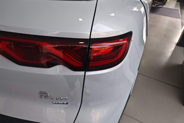 Used BYD Yuan UP 2025 Intelligent Driving Version 401 km Beyond-Range Edition
