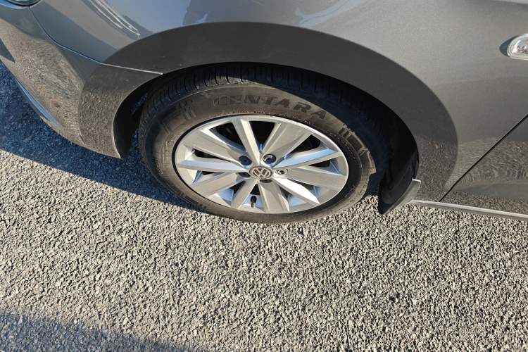 Used Volkswagen Jetta 2015 Zhuihui Edition 1.6L Manual Comfort Model