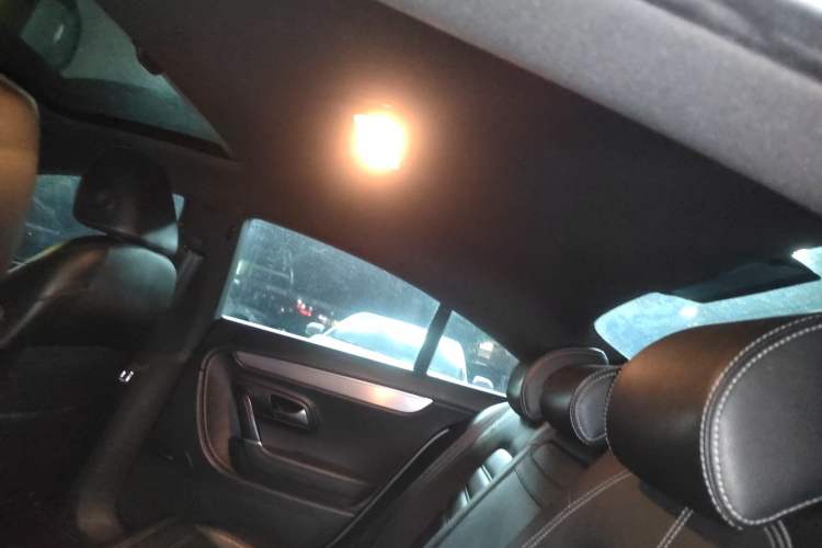 Used Volkswagen FAW-Volkswagen CC 2016 1.8TSI Prestige Model