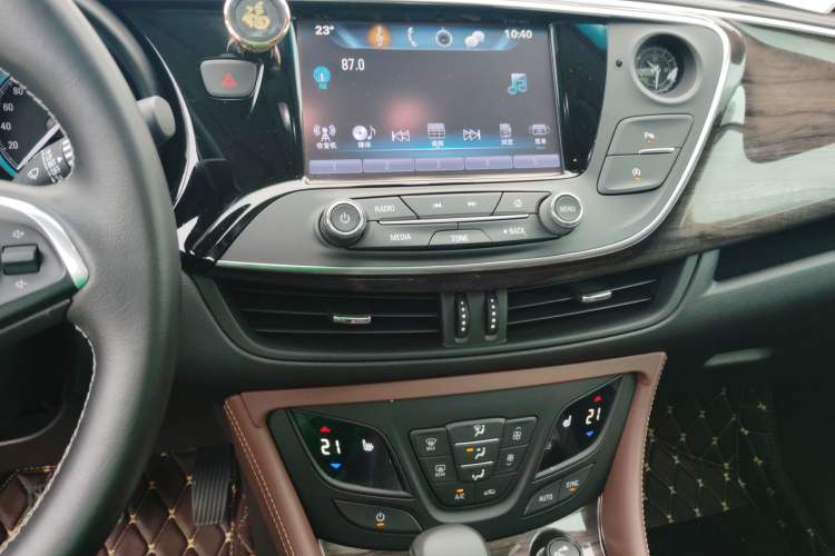 Used Buick Envision 2017 28T Four-Wheel Drive Elite Model
