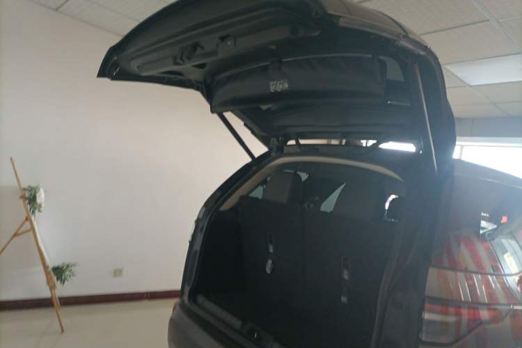 Used Land Rover Discovery 2017 3.0 SC V6 SE
