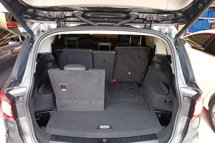 Used BMW 2 Series Gran Tourer 2015 218i Sports Design Package
