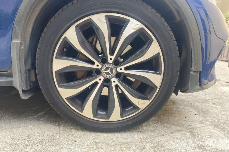 Used Mercedes-Benz GLC Coupe 2017 GLC 260 4MATIC Coupe SUV
