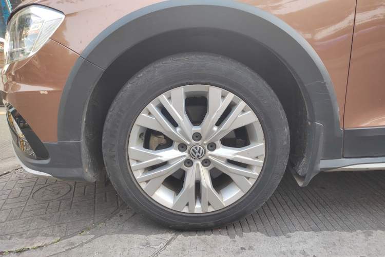 Used Volkswagen C-TREK 2017 1.6L Automatic Comfort Model
