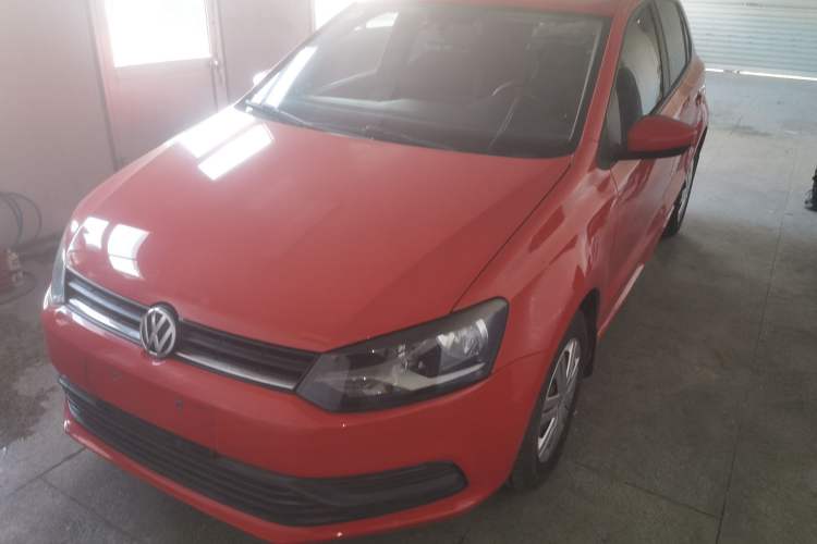 Used Volkswagen Polo 2016 1.4L Manual Fashion Model