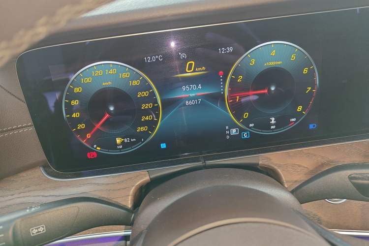 Used Mercedes-Benz E-Class 2022 Second Facelift E 260 L
