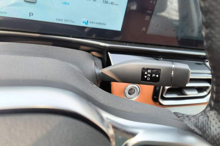 Used JETOUR Shanhai Shanhai L7 2024 1.5T 120km ULTRA 7-Seater
