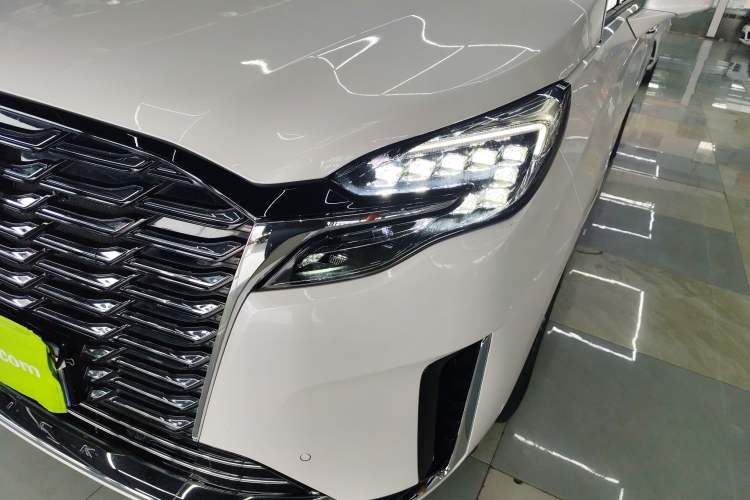 Used Buick GL8 2023 ES Lu Zun Luxury Model
