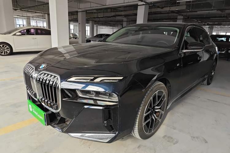 Used BMW 7 Series 2023 735Li M Sport Package