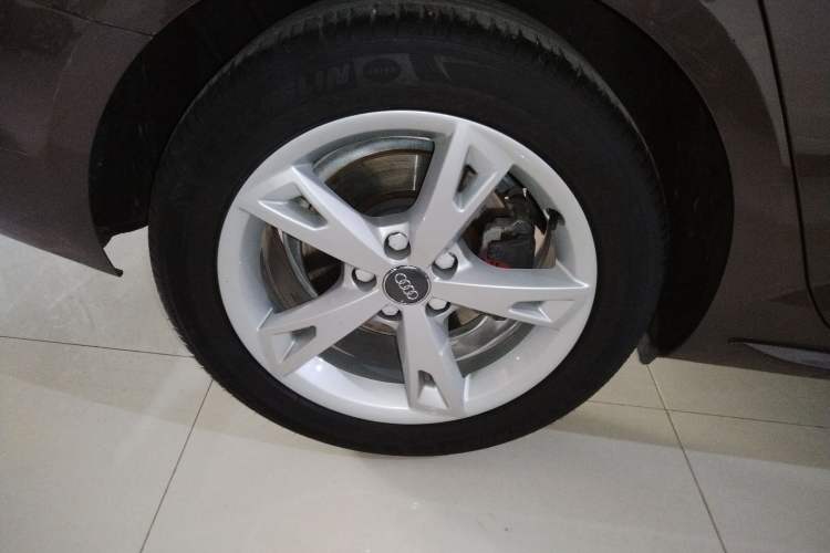 Used Audi A4L 2017 Plus 40 TFSI Fashion Model