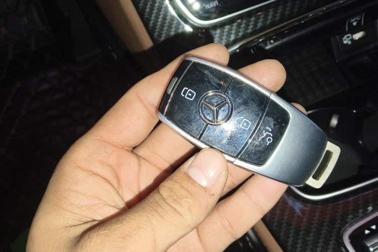 Used Mercedes-Benz E-Class 2017 E 200 Sport 4MATIC
