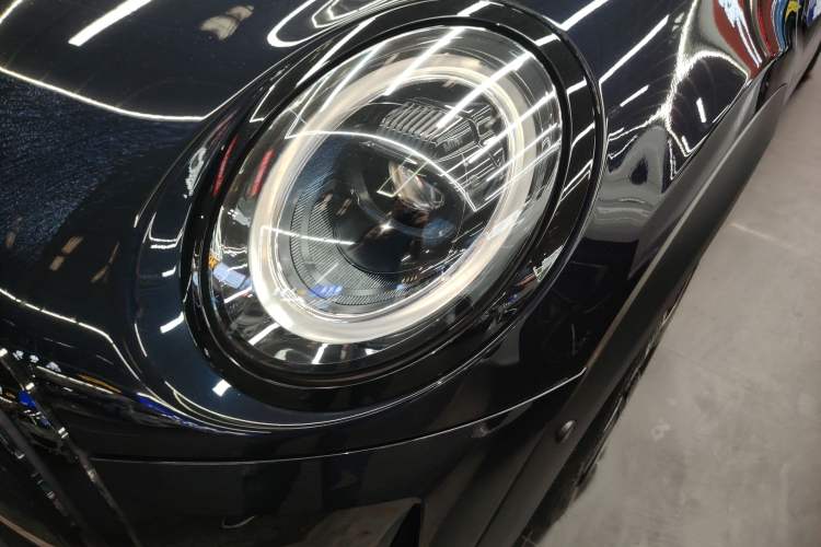 Used MINI MINI 2023 1.5T COOPER Midnight Escape Special Edition