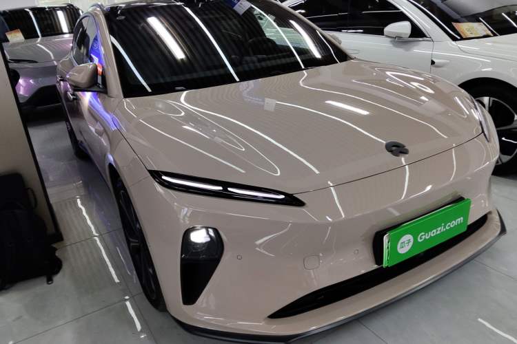 Used Nio ET5T 2023 75 kWh Touring
