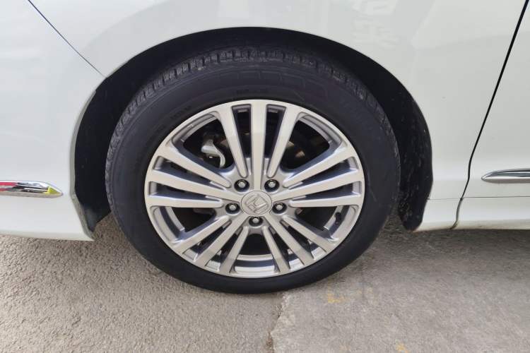 Used Honda Elysion 2016 2.4L Luxury Edition
