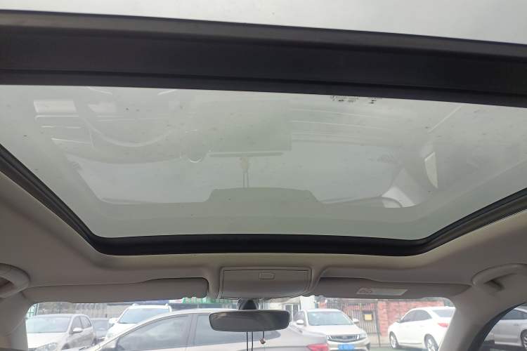 Used Volkswagen Tiguan L 2022 330TSI Automatic Two-Wheel Drive R-Line Enhanced Edition
