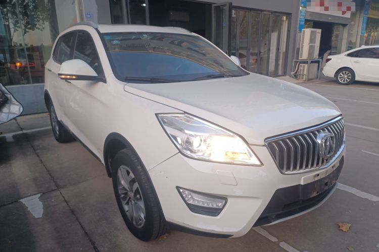 Used BAIC Weiwang S50 2016 1.5T Manual Joyful Premium Edition
