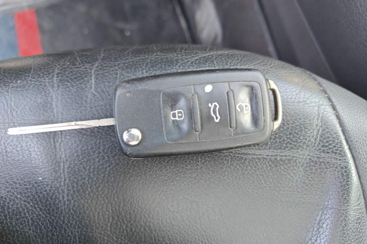 Used Volkswagen Bora 2016 1.6L Automatic Comfort Model
