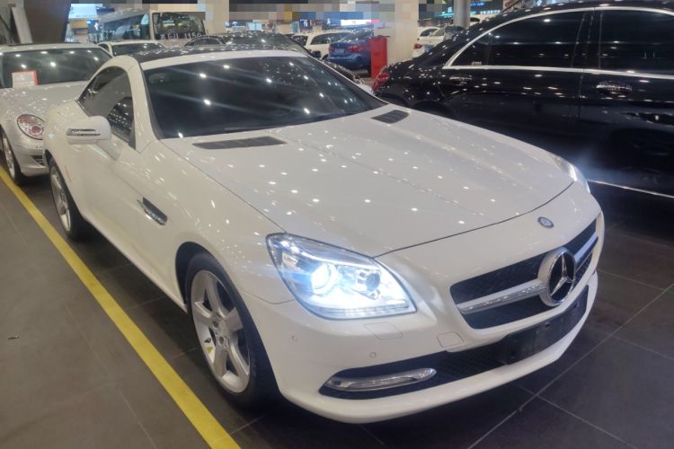 Used Mercedes-Benz SLK-Class 2011 SLK 200 Fashion Model