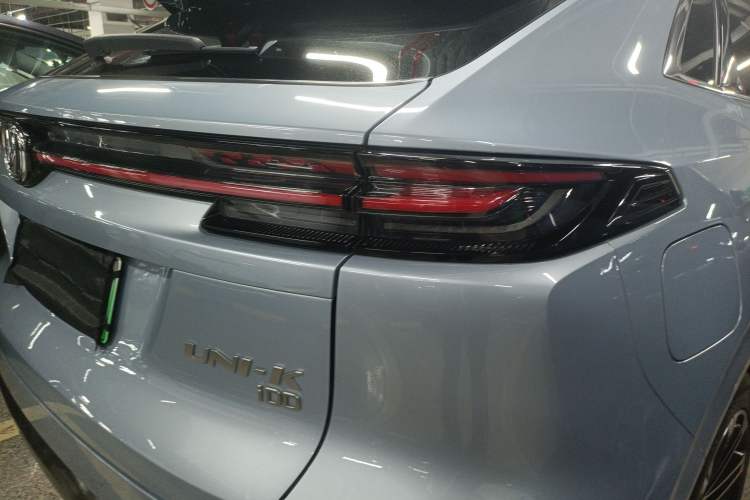 Used Changan UNI-K iDD 2022 Blue Whale iDD 130km 1.5T Excellence Model
