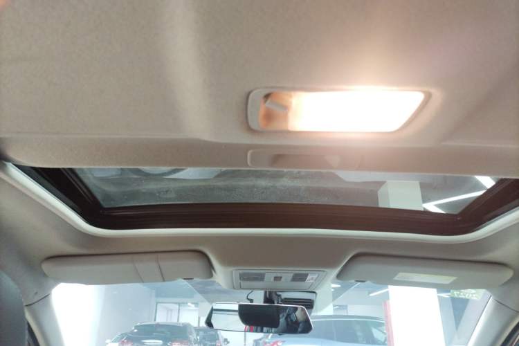 Used Nissan Tiida 2019 1.6L CVT Smart Drive Version China VI Standard