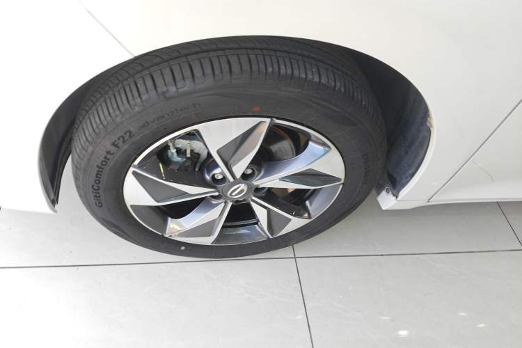 Used GAC Trumpchi M6 2023 PRO 270T DCT Luxury Edition
