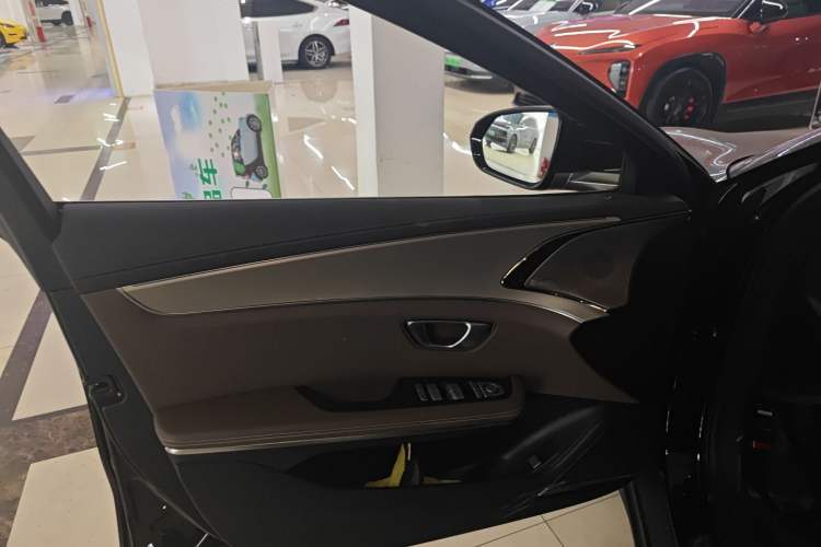 Used BYD Han 2021 EV Standard Range Luxury Model
