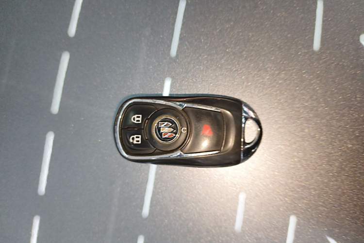 Used Buick GL8 2021 Land Cruiser Executive Class 652T Comfort Model
