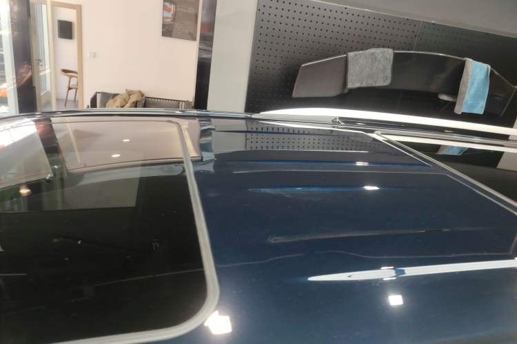 Used Toyota Granvia 2022 2.5L Hybrid Prestige Edition
