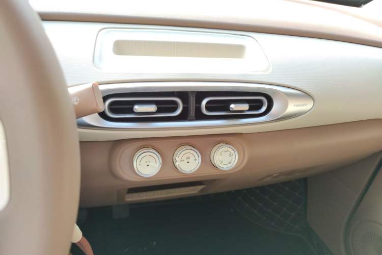 Used Wuling Hongguang MINIEV 2025 Four-Door Version Advanced Edition