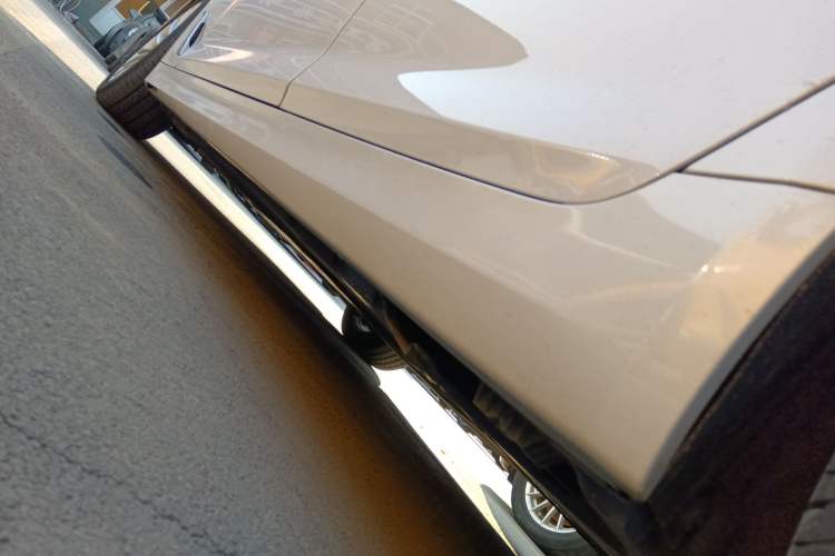 Used BMW 5 Series 2018 Facelifted 530Li xDrive Luxury Package
