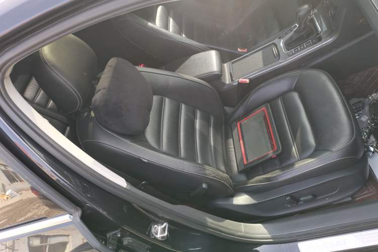 Used Volkswagen Passat 2017 330TSI DSG Luxury Edition
