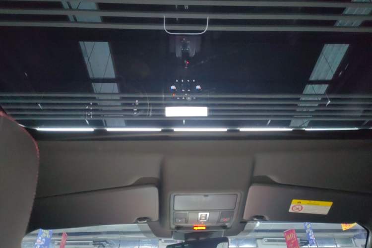 Used Land Rover Discovery Sport 2021 249 PS R-Dynamic S Performance Edition