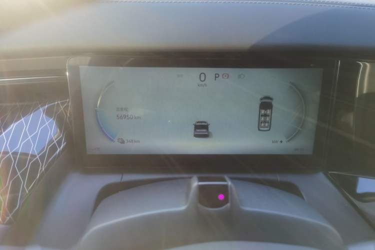 Used Zeekr 009 2022 WE Edition
