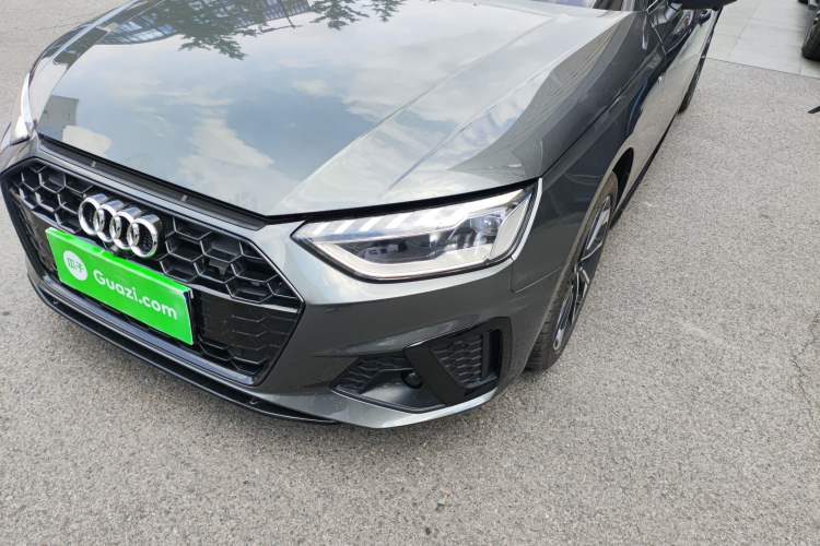 Used Audi A4L 2023 40 TFSI Luxury Dynamic Model
