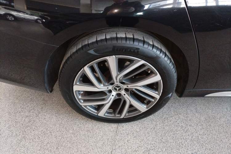 Used Mercedes-Benz E-Class 2024 E 300 L Stylish Model
