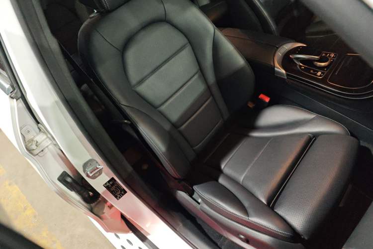 Used Mercedes-Benz GLC 2018 Facelifted GLC 260 4MATIC Dynamic Edition