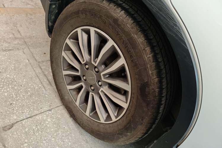 Used Haval H6 2015 Sport Edition 1.5T Automatic Two-Wheel Drive Luxury Model
