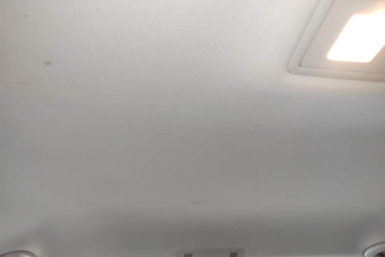 Used Volkswagen T-ROC 2018 280TSI DSG Two-Wheel Drive Advanced Version China V Emission Standard