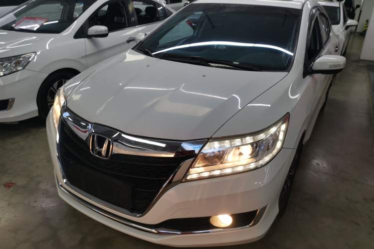 Used Honda Crider 2016 1.8L CVT Luxury Edition

