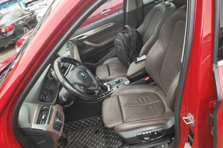 Used BMW X1 2018 sDrive18Li Luxury Model
