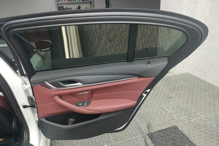 Used BMW 5 Series New Energy 2021 535Le M Sport Package
