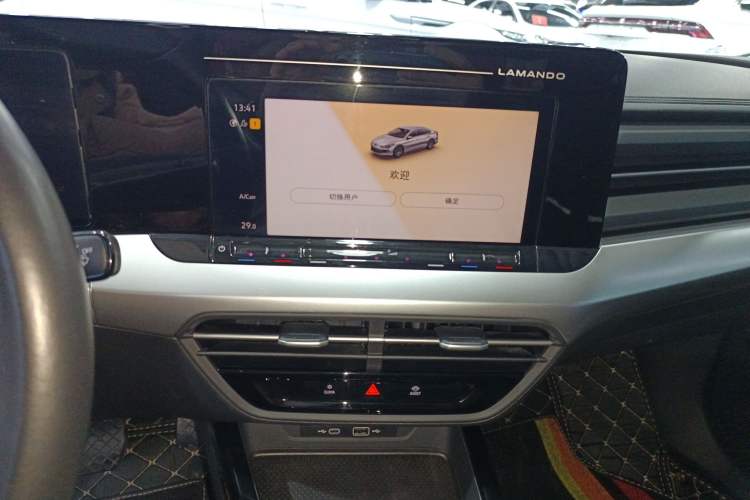 Used Volkswagen Lamando 2022 Lavida L 280TSI DSG Hot Edition
