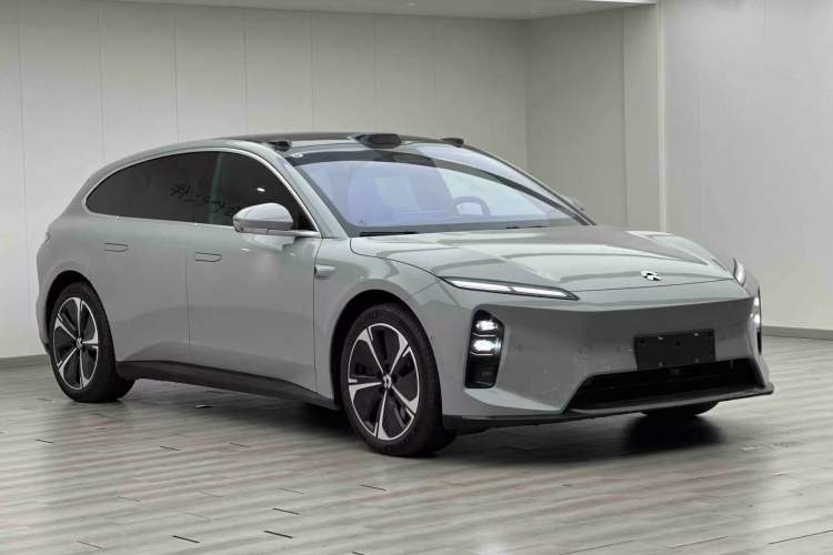 Used Nio ET5T 2025 75 kWh Touring
