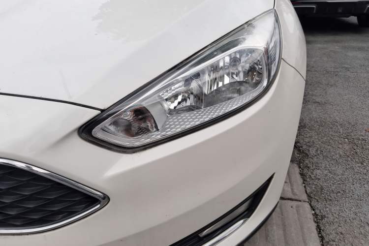 Used Ford Focus 2017 Hatchback 1.6L Automatic Fashion Edition Smart Drive Version