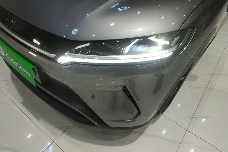 Used BYD Yuan UP 2025 Intelligent Driving Version 401 km Beyond-Range Edition