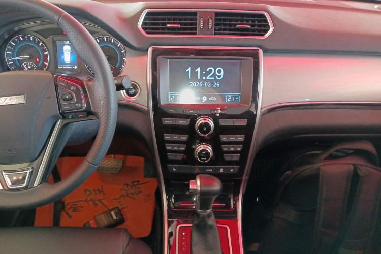 Used Haval H2 2016 Red-Label 1.5T Automatic Two-Wheel Drive Luxury Model