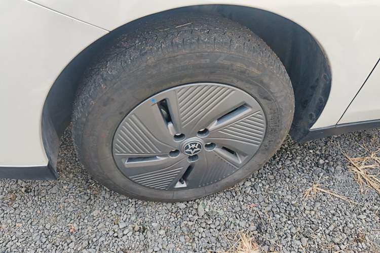 Used Venucia Venucia D60EV 2022 Standard Range Comfort Edition
